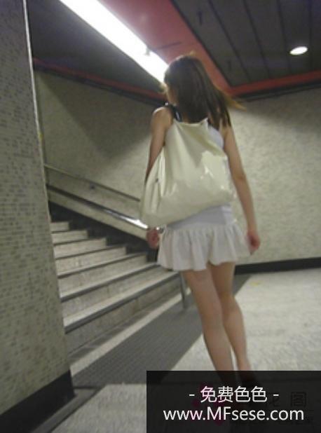 a4e75dc2eee8a1891ae74f95fc702b61ad28cb76fcda4c2f.jpg